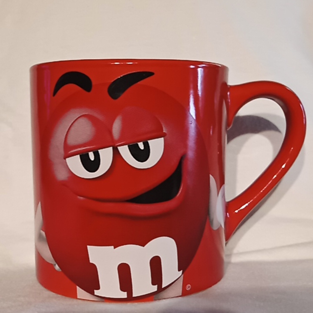 M&M's Mars 2016 Large Mug. Red and Black. Vintage and Collectibles.